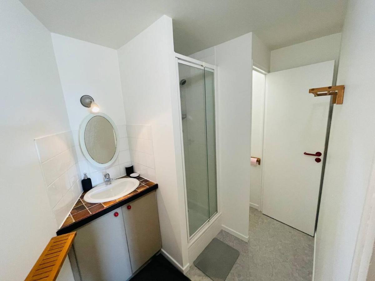 Maison Au Calme Pour 5 Personnes La Chapelle-de-Brain Exterior foto