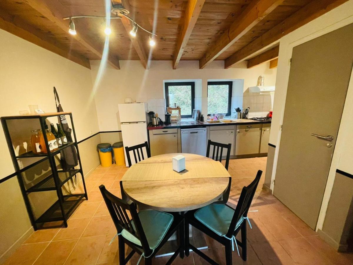 Maison Au Calme Pour 5 Personnes La Chapelle-de-Brain Exterior foto